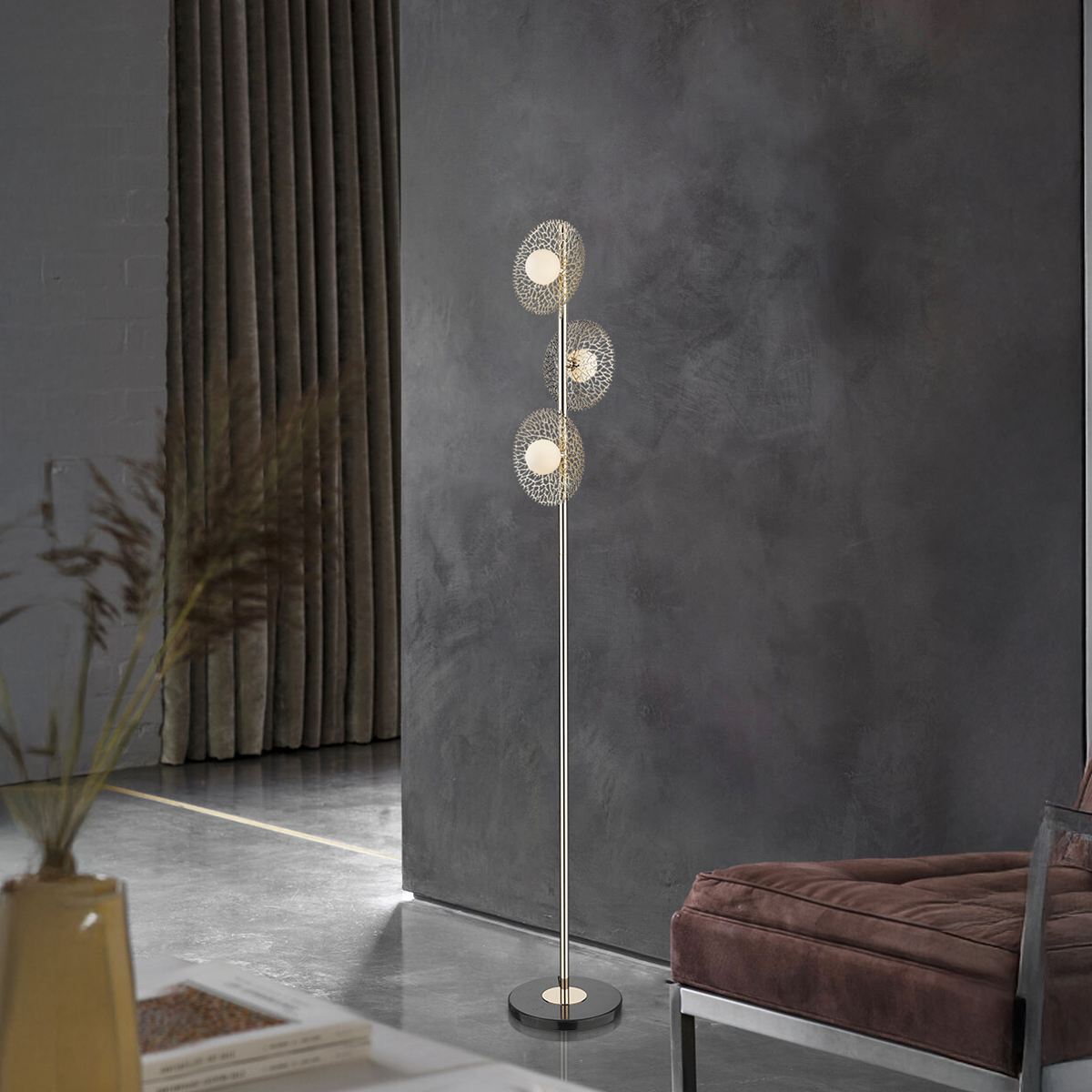Philips Bloom Floor Lamp