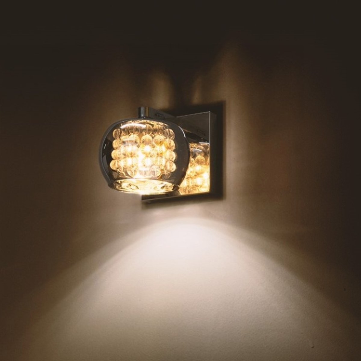 Philips Aether Wall light